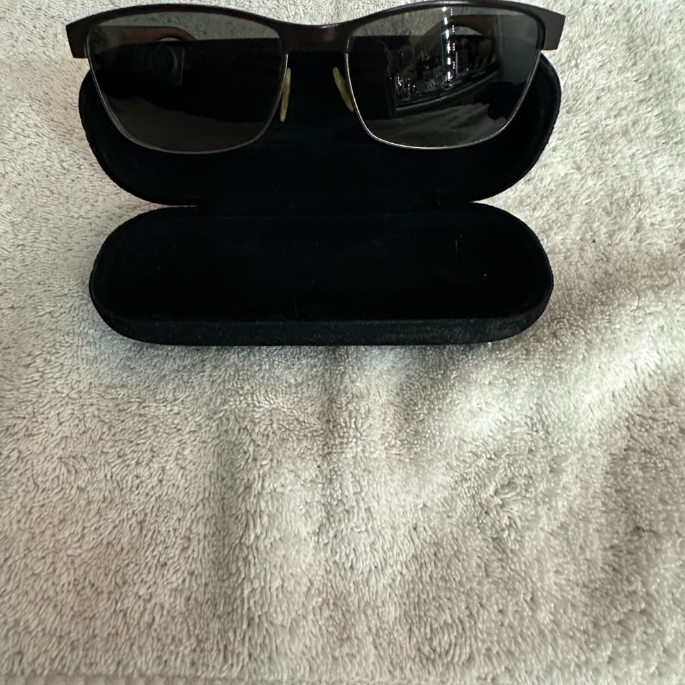 Men's Black Polarized Sunglasses with Case